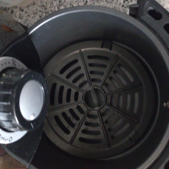 Emerald mini air fryer - Picture 2 of 3